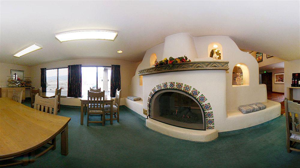 Comfort Suites Taos Exterior foto